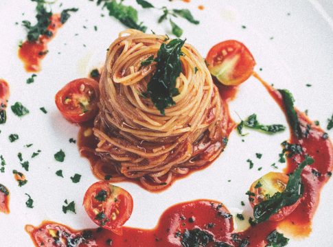 Pasta with Caramelised Tomatoes and Yogurt Recipe