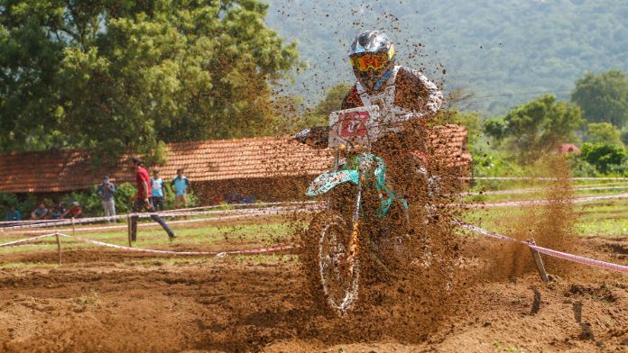 Dave Williams Defeated in Spectacular Motorcross Final